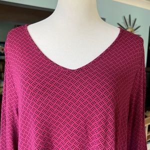 J Jill Wearever collection, pink, purple, black print top 3/4 sleeve large tunic